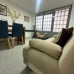  Apartamento Loft Central, Cerca A Laureles Guarda Meletas Gratis!! Colombia